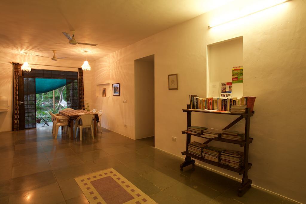 The Annex, Isai Ambalam Guest House Auroville Buitenkant foto